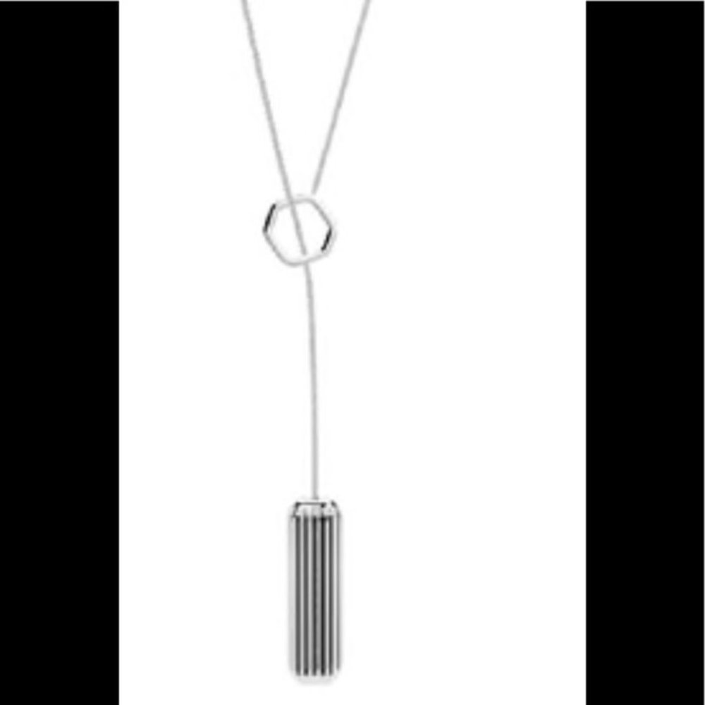 Fitbit Flex 2 Silver Tone Necklace, Lariat EUC
